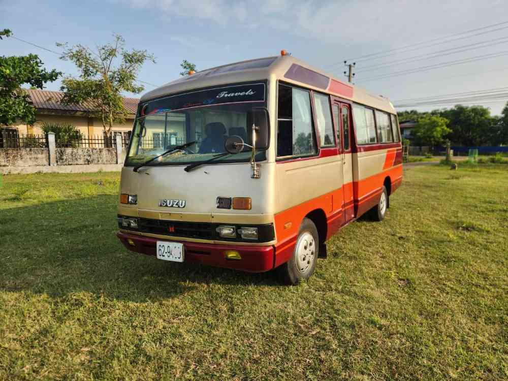 Isuzu journey bus
