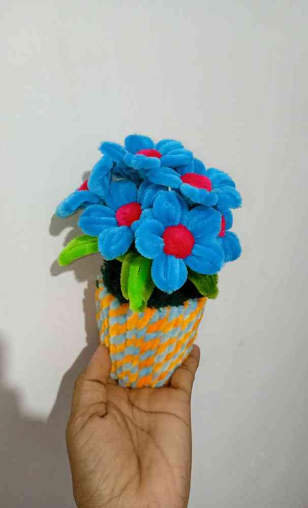 Cute flower pots