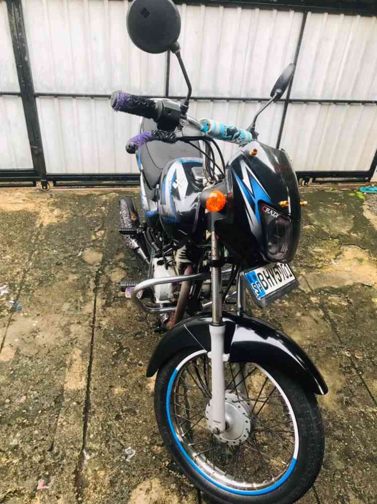 Bajaj CT100