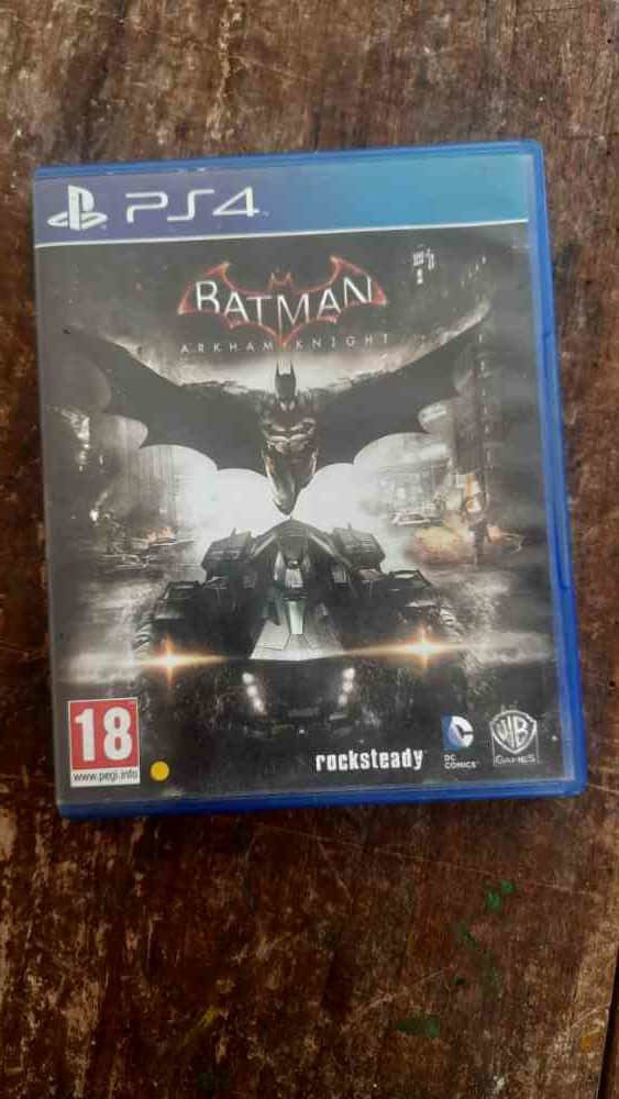 Ps4 game - batman arkham knight