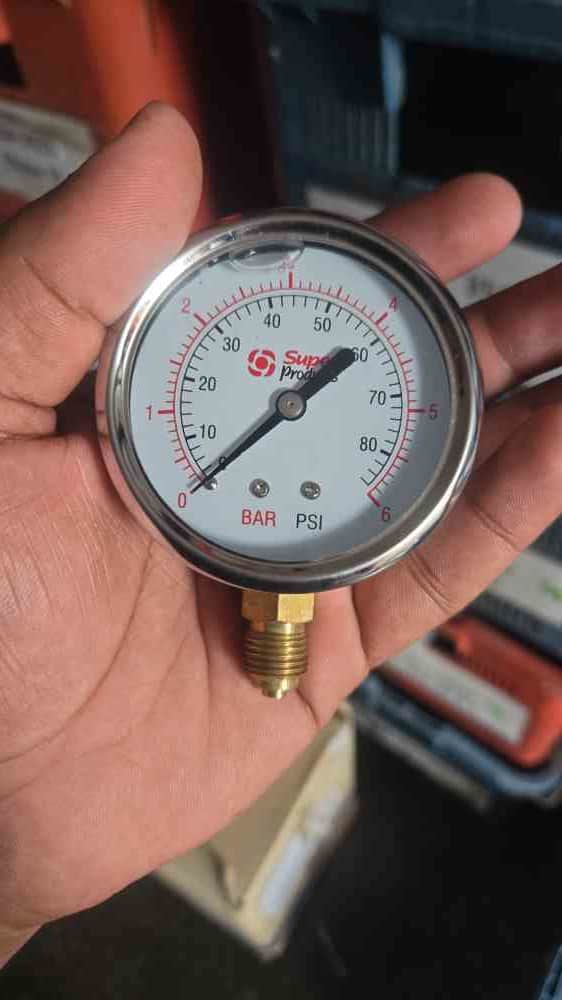 Oil filled pressure guage 6 bar