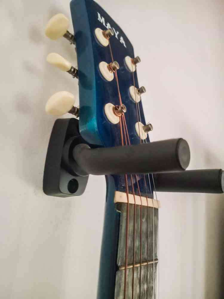 Brand new 38 box guitar