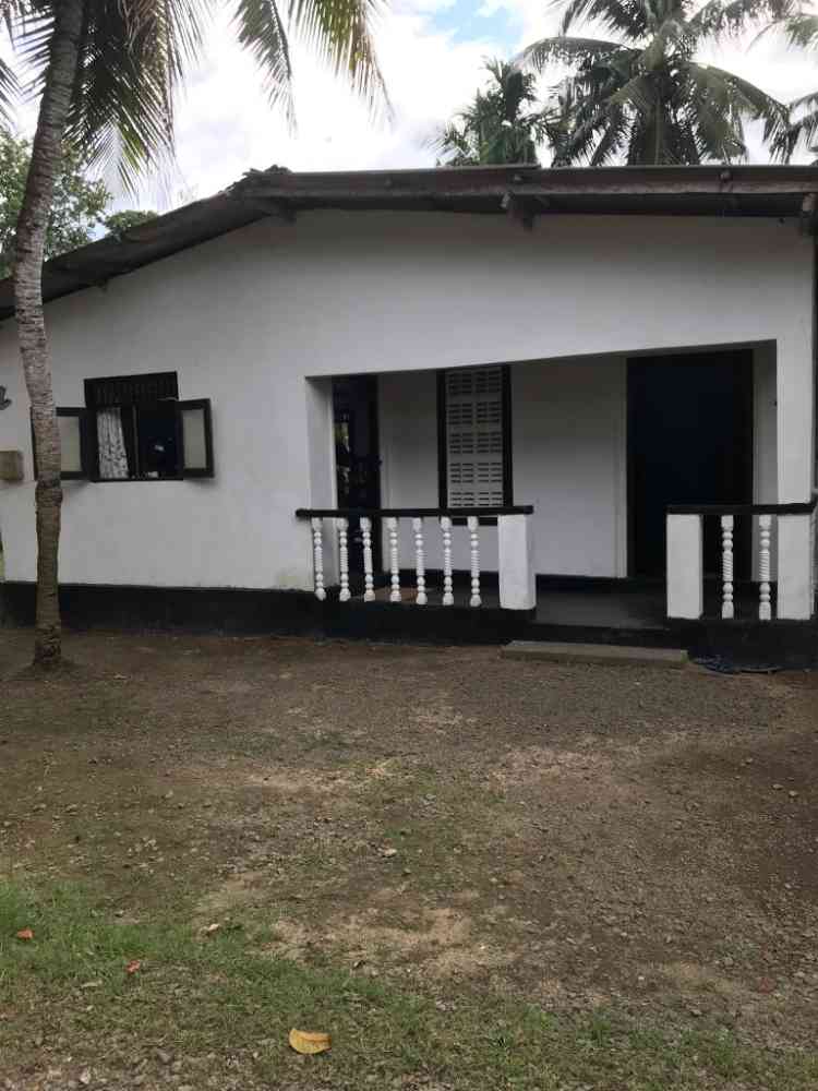 Hause for sale in kaduwela