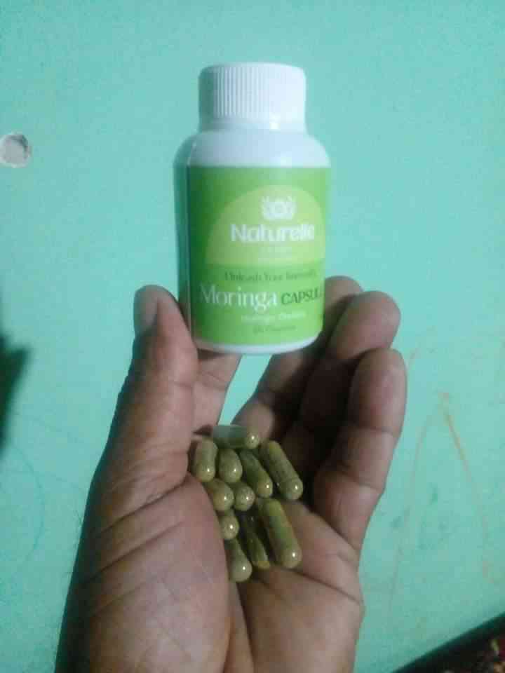 Moringa capsules