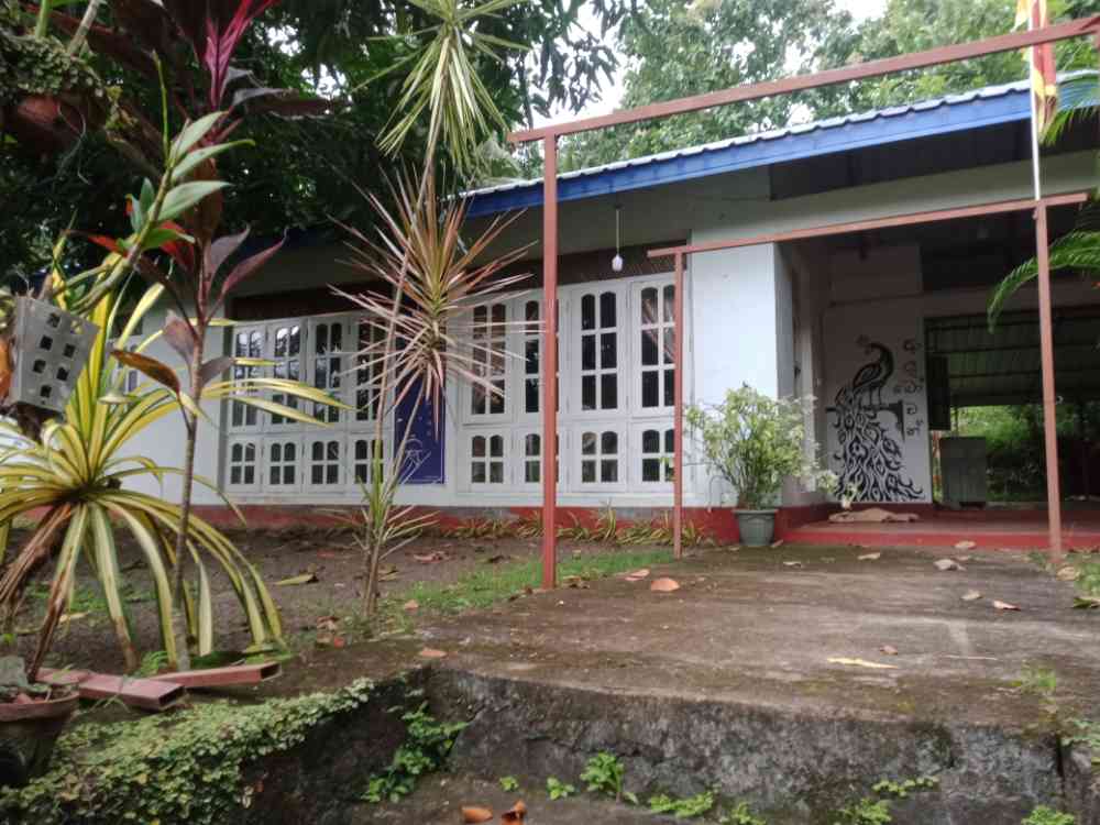 Land with house for sale in panaliya