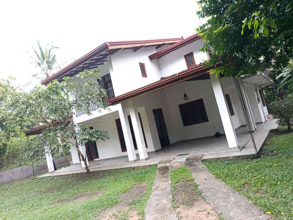 Spacious two-story house for sale inradawana weliweriya Rd