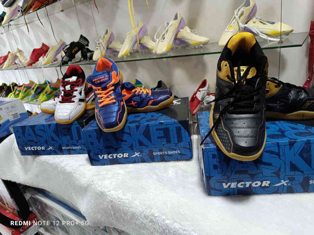 Victor badminton shoes