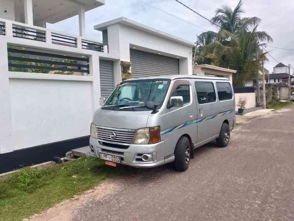 Nissan urvan