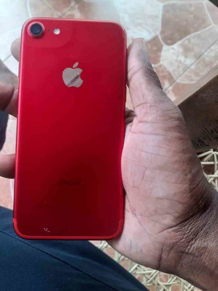 iPhone 7