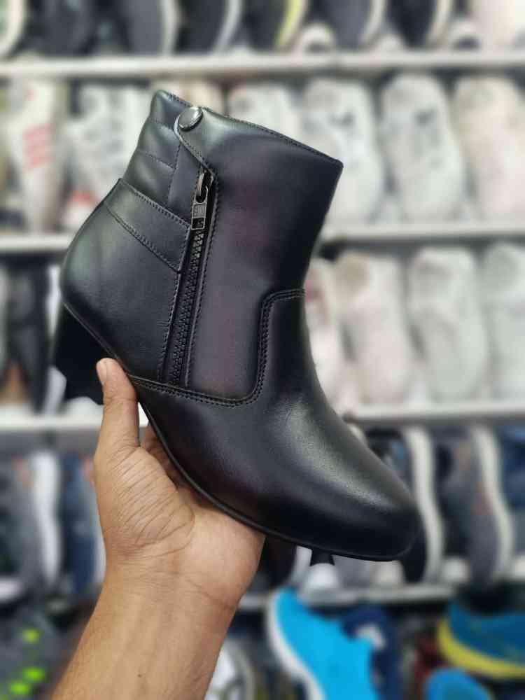 Men's original leather boot