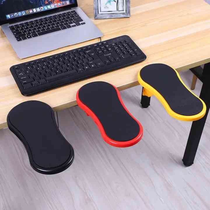 Attachable armrest table pad