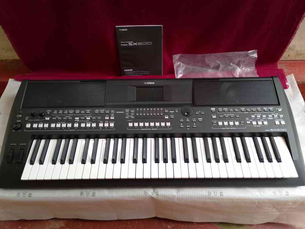 Yamaha sx600 keyboard