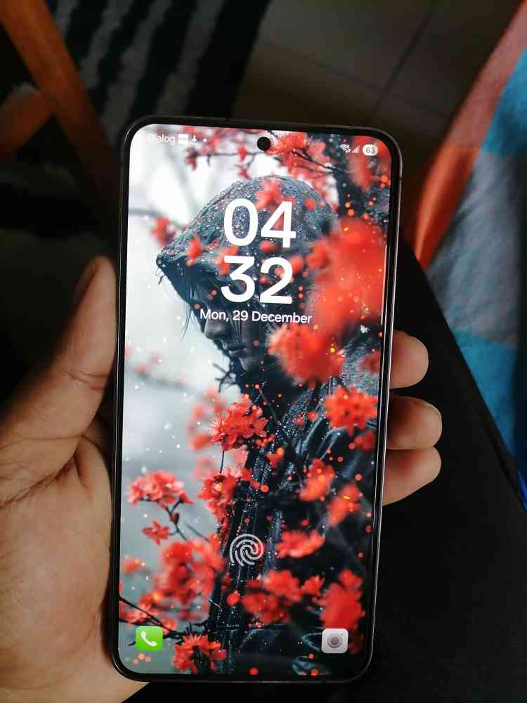 Samsung S24