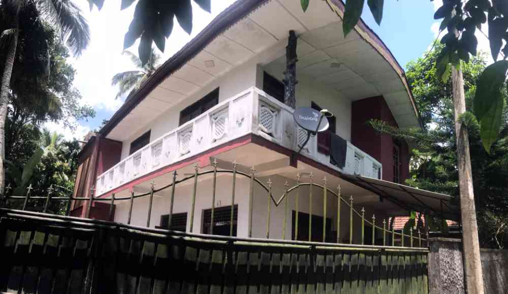 Two story house for sale in Kalutara