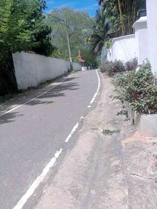House for sale in ahangama