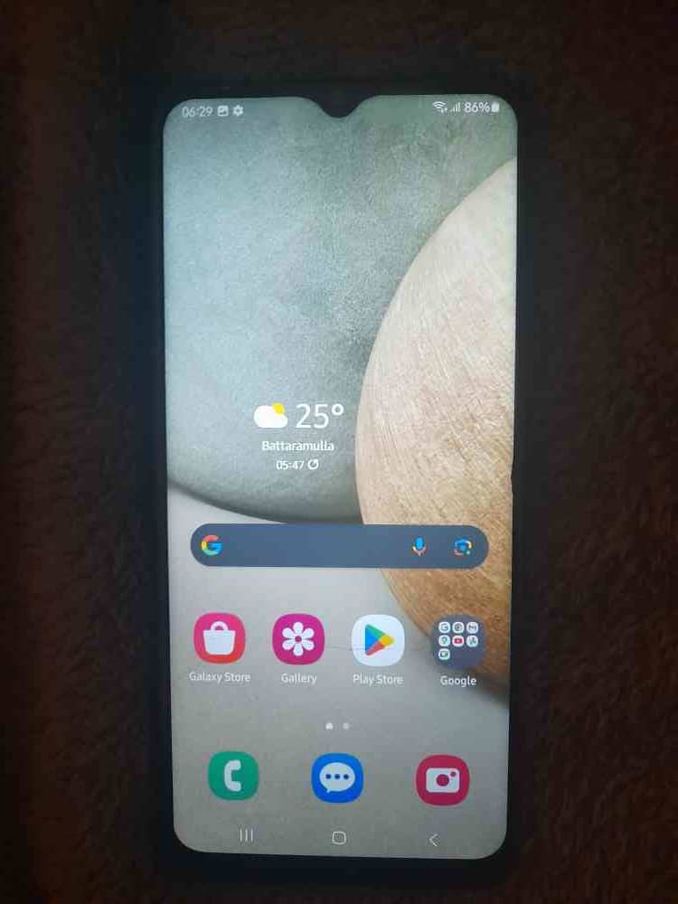 Samsung galaxy A12