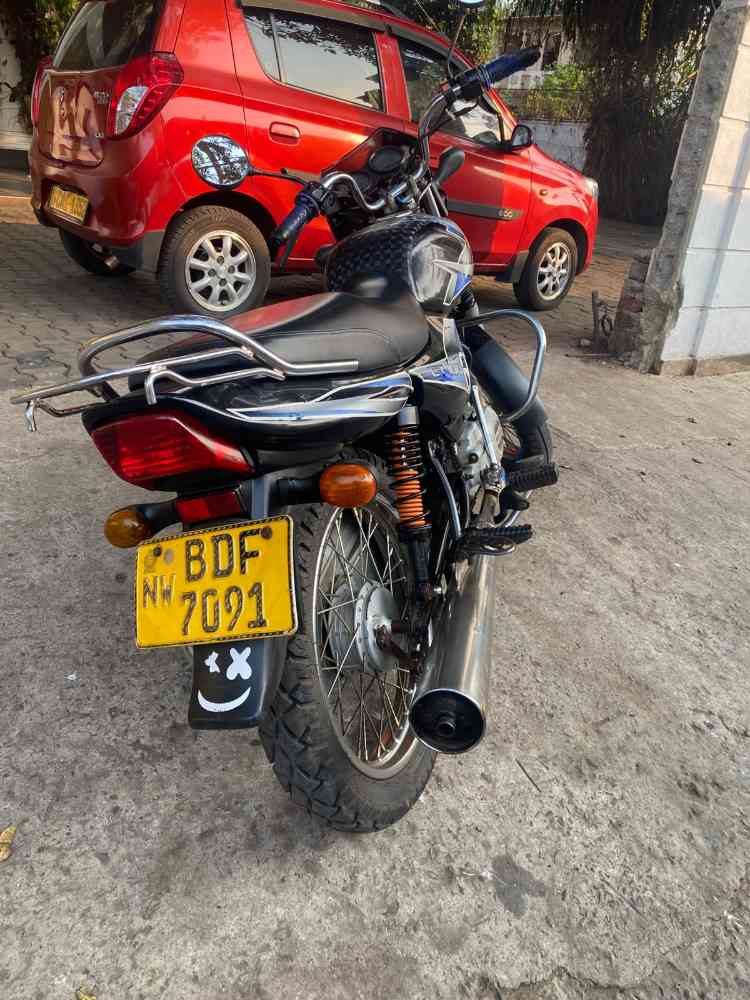 Bajaj ct 100