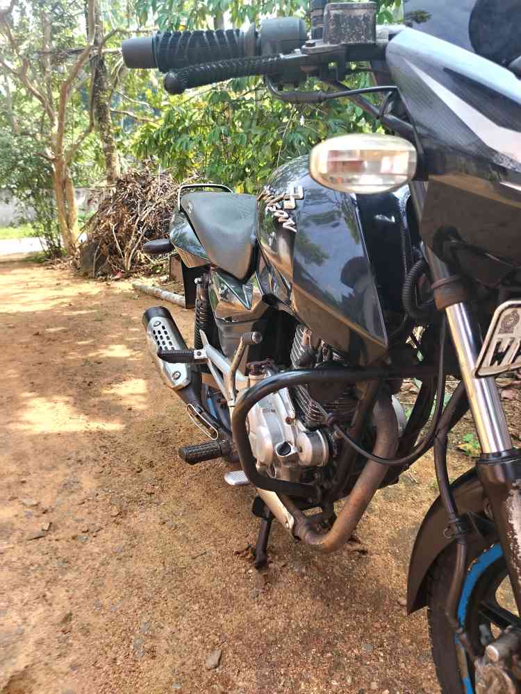 Bajaj pulser 150
