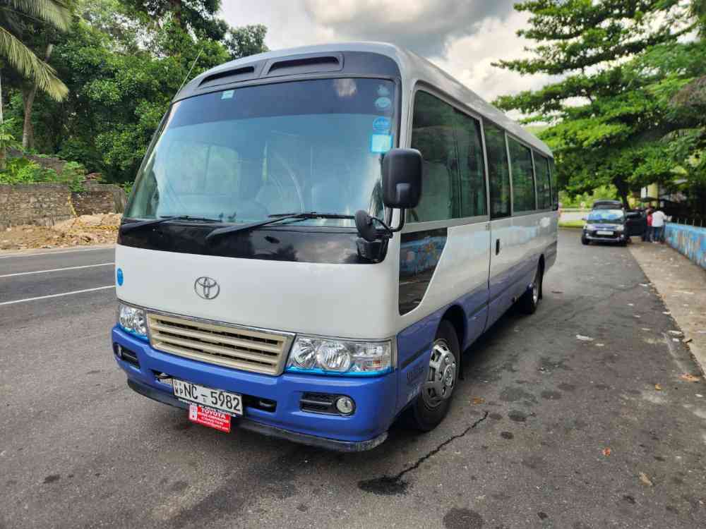 Toyota coaster