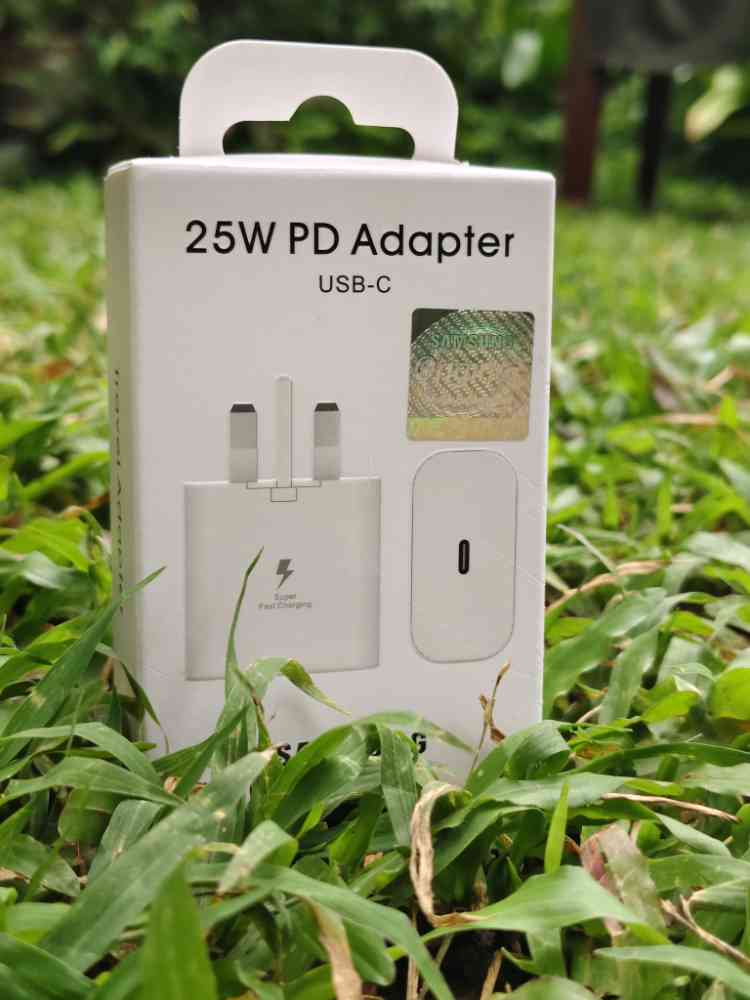 Samsung 25w fast charging adapter