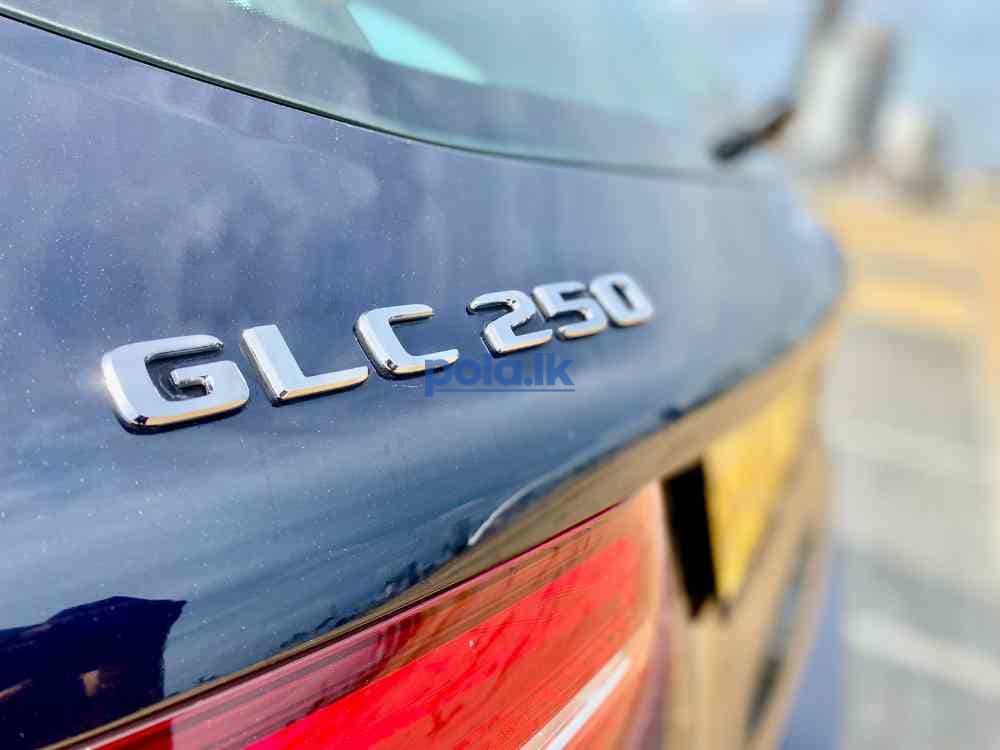 Mercedes-Benz GLC 250 AMG style 2016 - photo 8