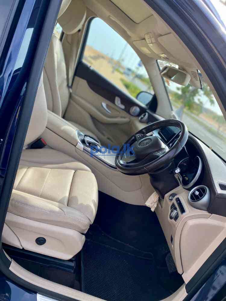 Mercedes-Benz GLC 250 AMG style 2016 - photo 7