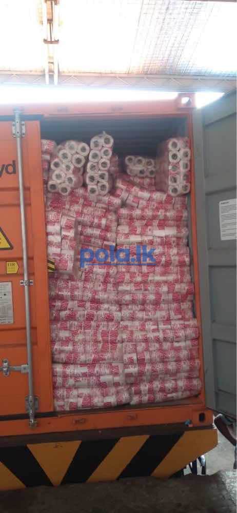 Toilet tissue rolls - photo 1