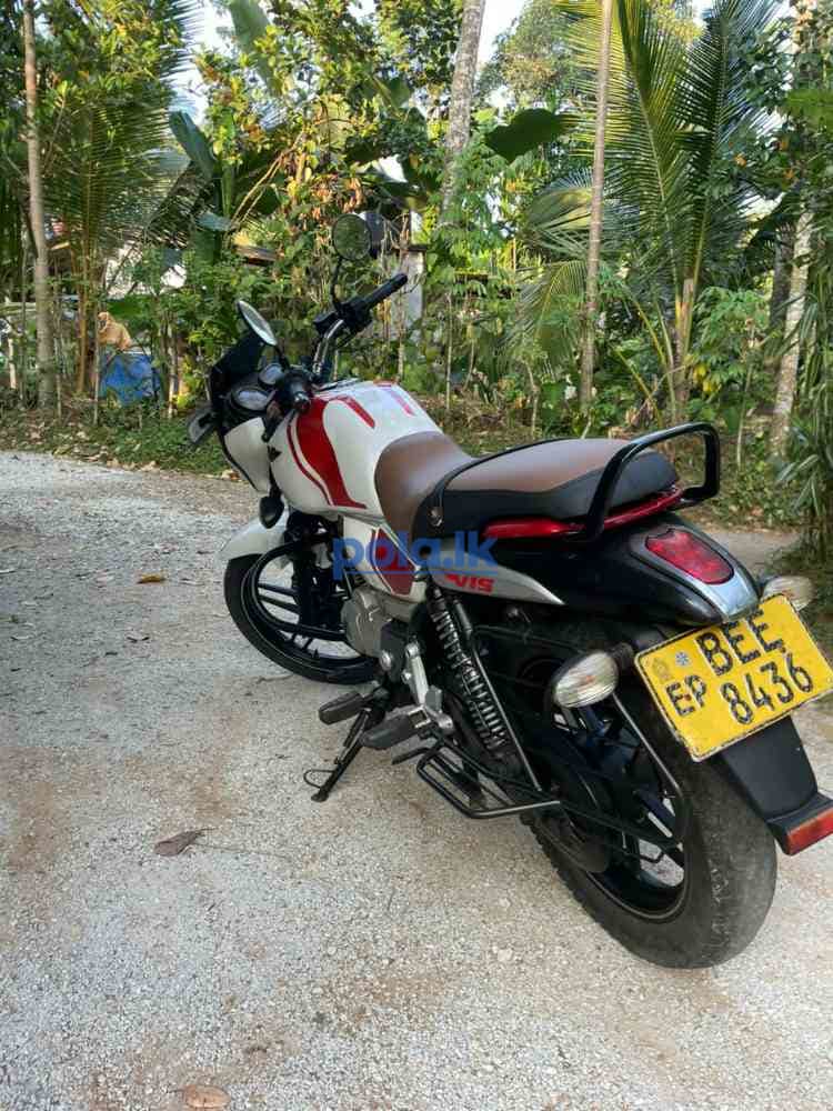 Bajaj v15 motorbike for sale 2016 model - photo 4