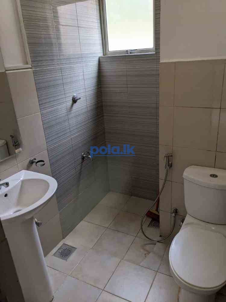 Two bedroom apartment for sale in colombo - photo 8