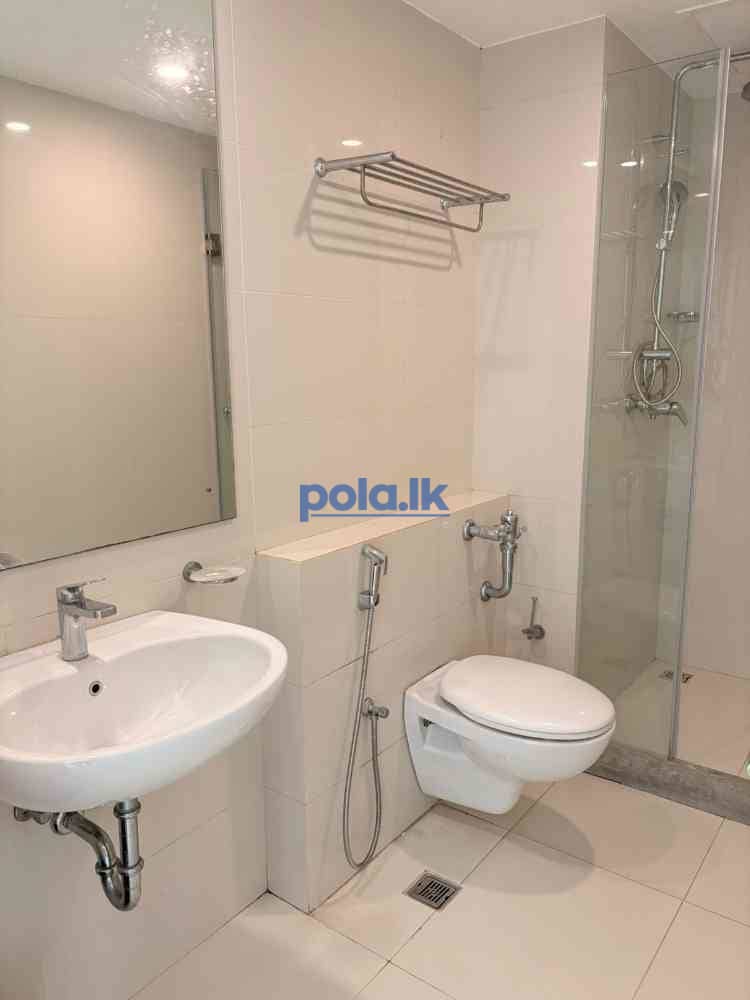 2 BR apartment for rent in battaramulla - photo 2
