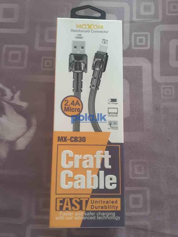 Charger with cable - photo 4