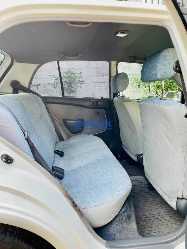 Toyota starlet NP90 - photo 8