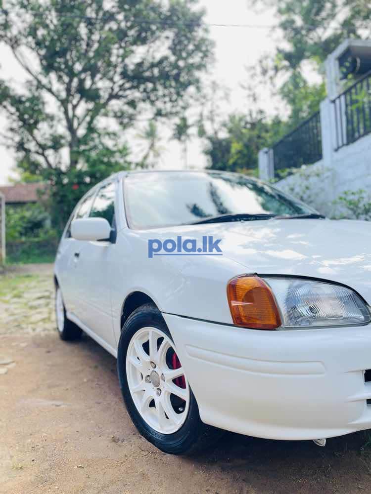 Toyota starlet NP90 - photo 3
