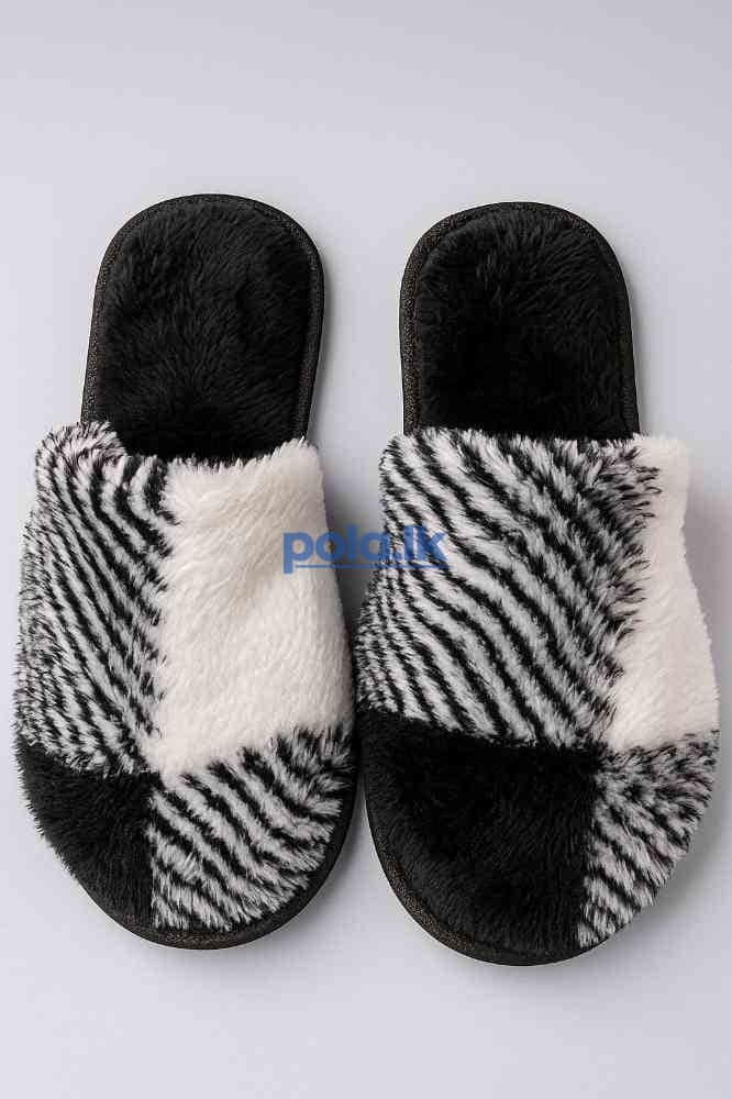 Indoor slippers - photo 1