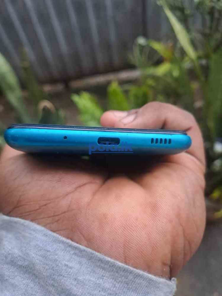 Samsung M11 - photo 4