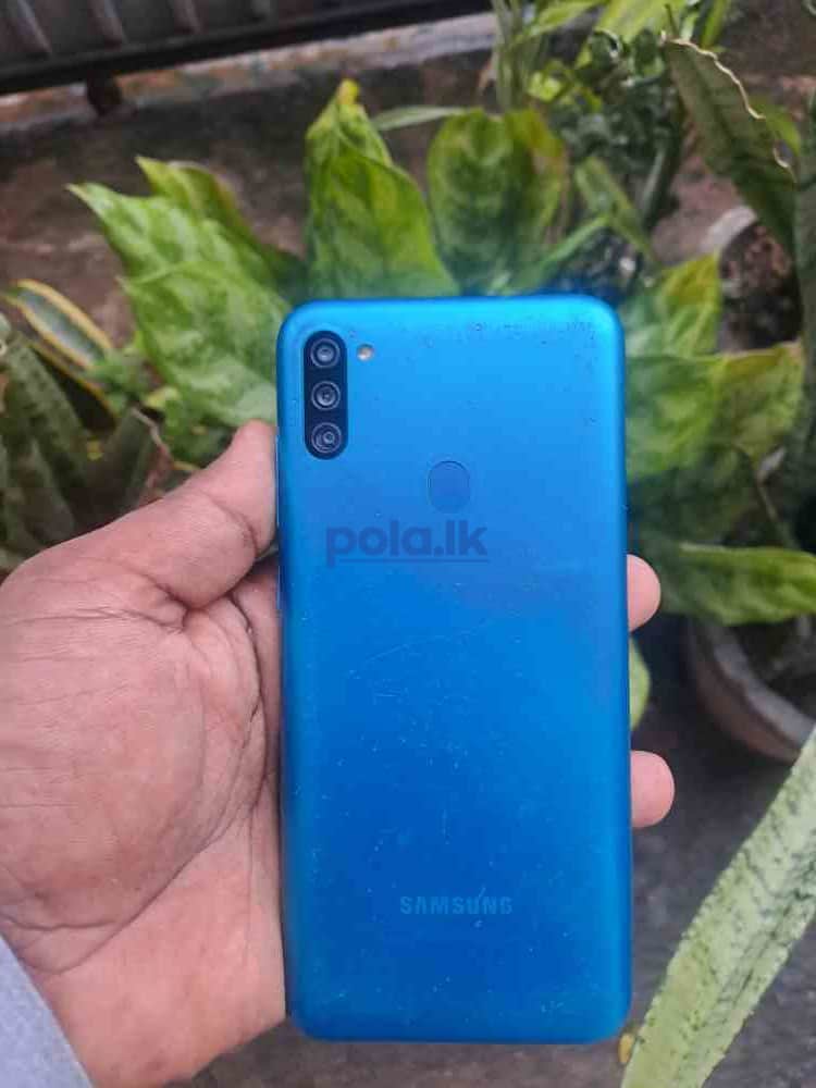 Samsung M11 - photo 5