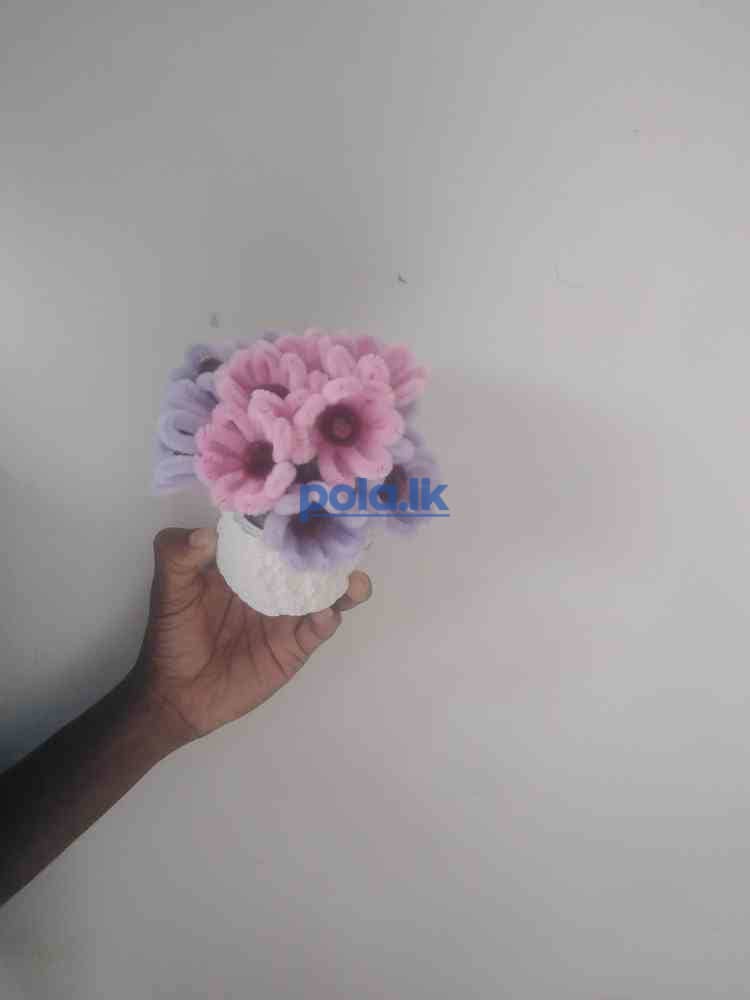 Pipe cleaner flower pot - photo 2