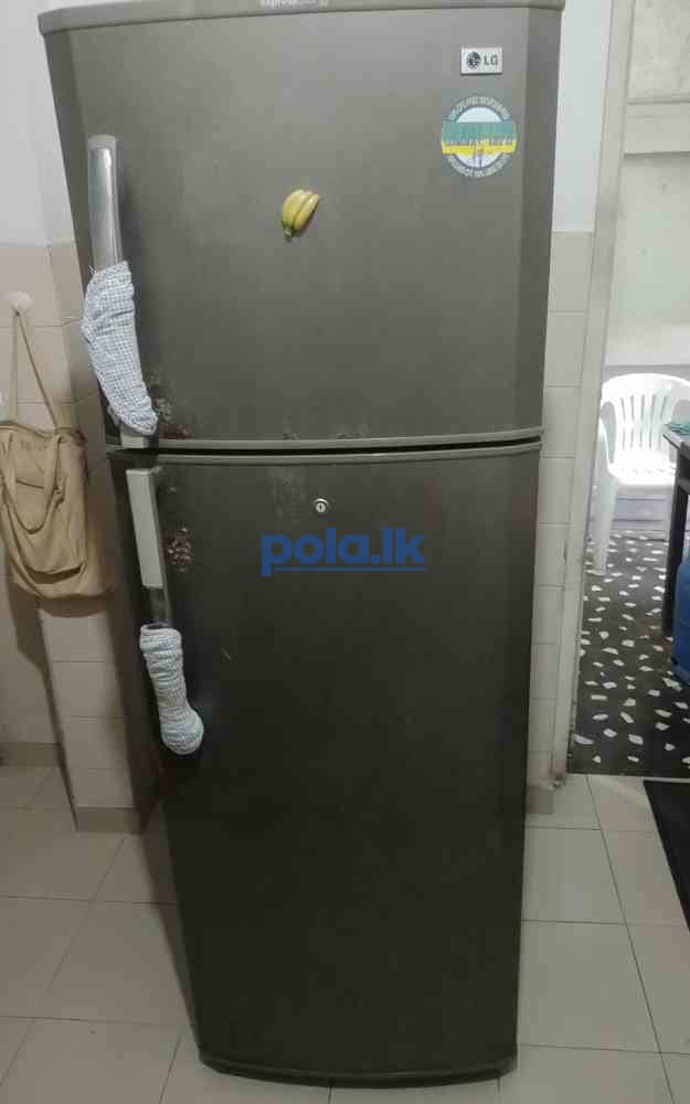 Refrigerator negotiable - photo 1