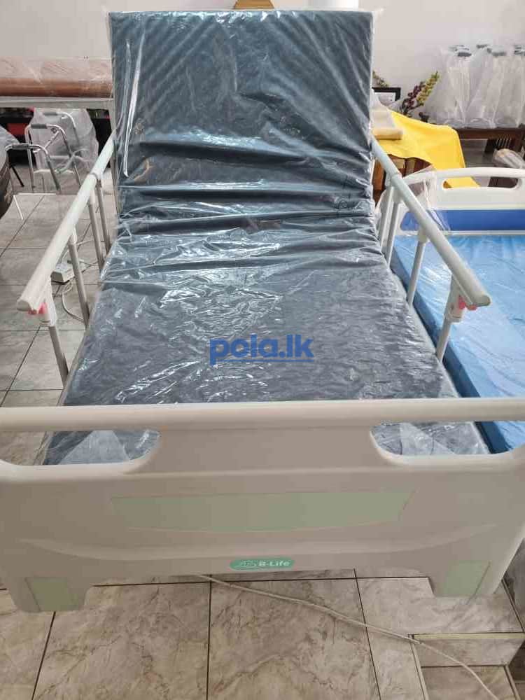 Four function electric hospital beds - photo 8