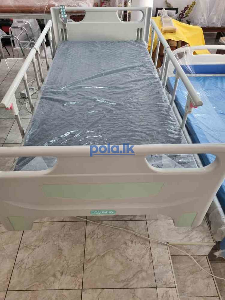 Four function electric hospital beds - photo 5