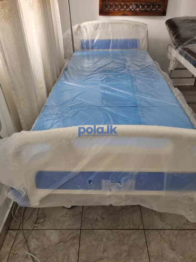 Four function electric hospital beds - photo 11