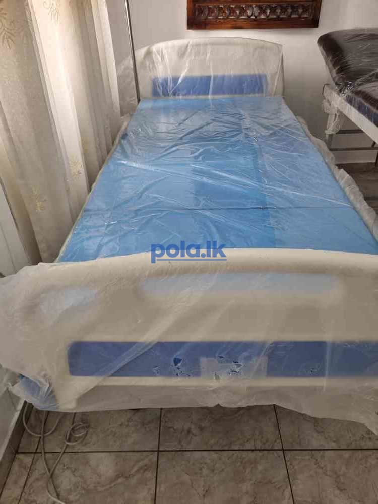Four function electric hospital beds - photo 10