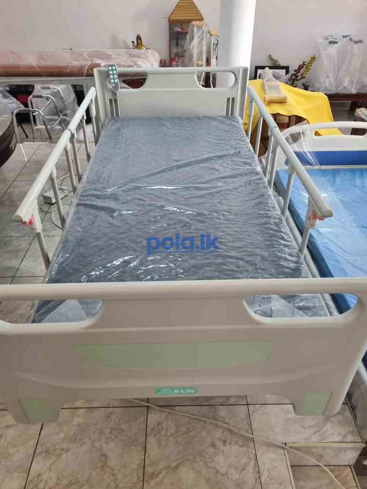 Four function electric hospital beds - photo 6