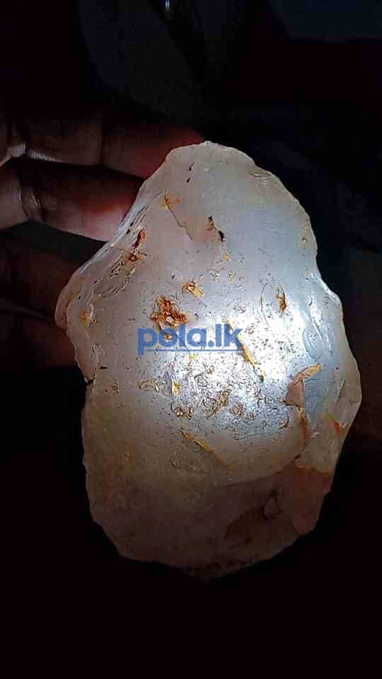 Natural quartz stone - photo 1
