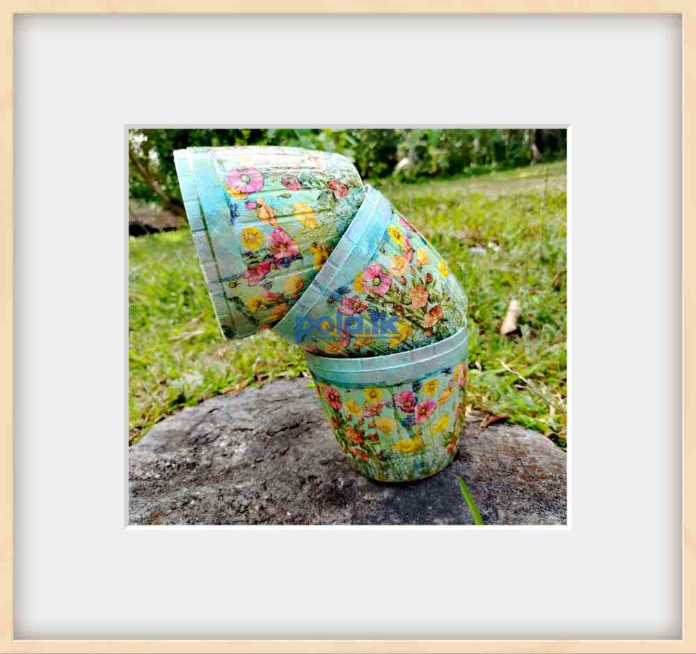 Plastic Indoor and out door flower pots - photo 8