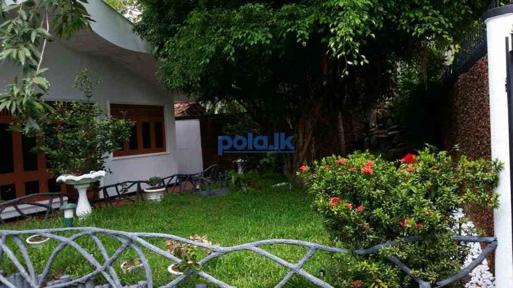 Tourist villa for sale in weligama near to beach - photo 5