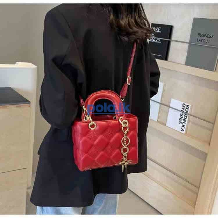 Ladies handbags box shapes - photo 18