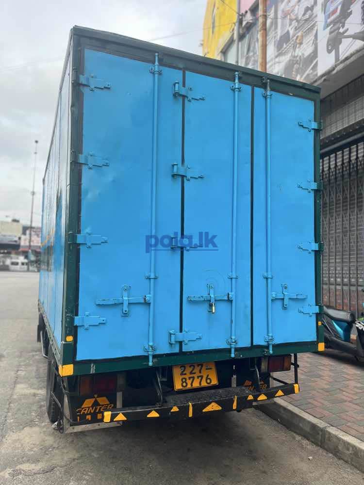 Mitsubishi canter 14.5 feet - photo 4