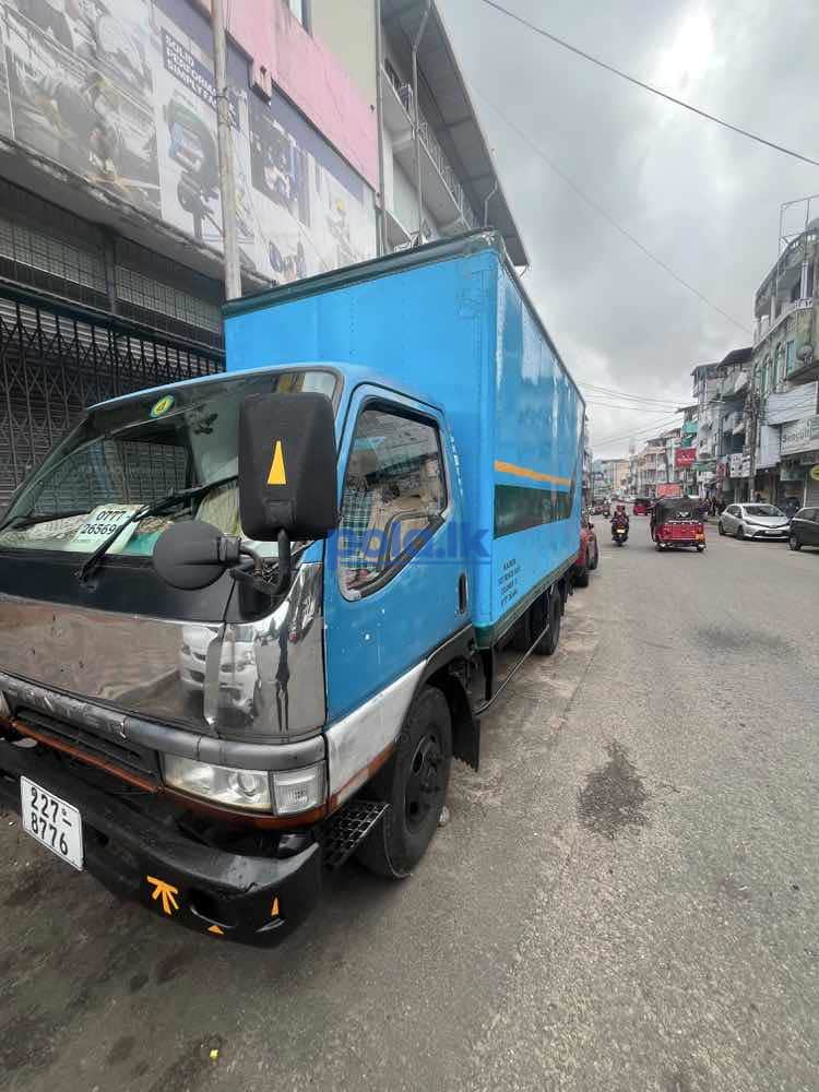 Mitsubishi canter 14.5 feet - photo 1