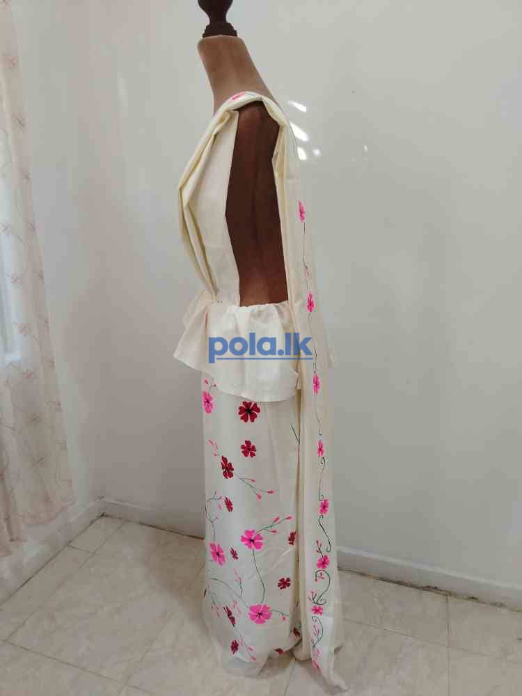 Lace cotton hand painted sakura blossom saree - photo 13
